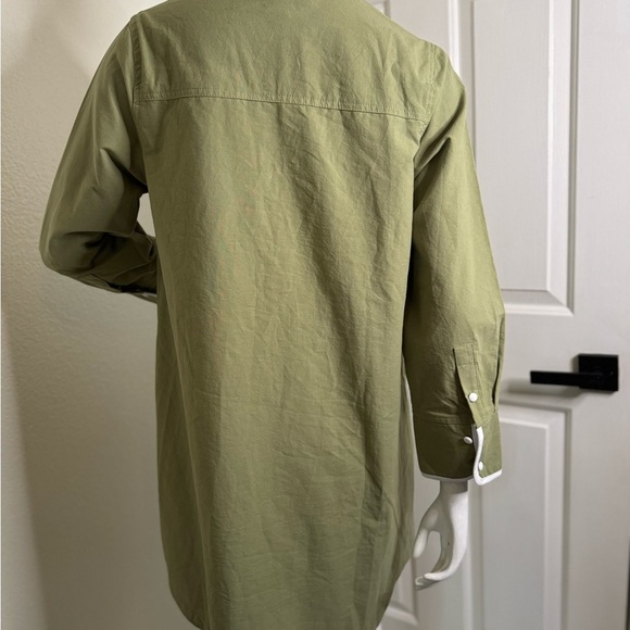 Pomander Place Green Mini Dress.   #49 - Picture 8 of 14